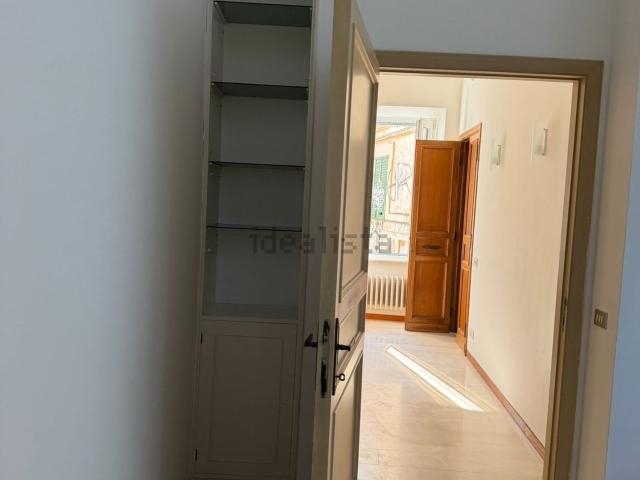 Appartamento in affitto a Tribunale, Marche