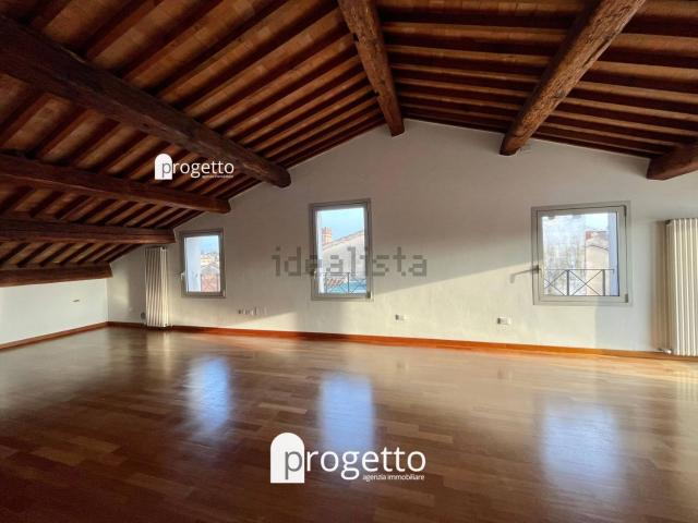 Attico in affitto a Vicenza, Veneto