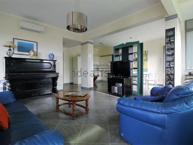 Appartamento in affitto a Tenuta di Marinella, Sarzana