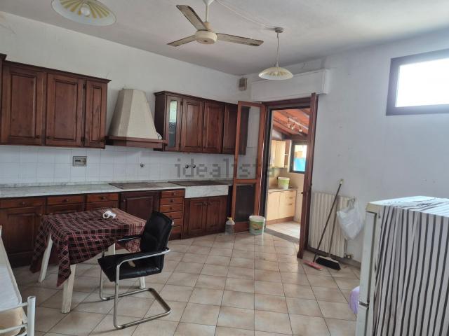 Appartamento in affitto a Prato, Toscana