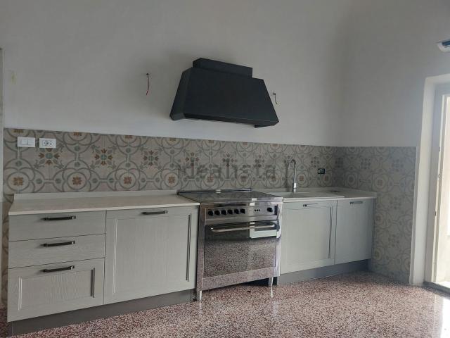 Appartamento in affitto a Cecina, Toscana