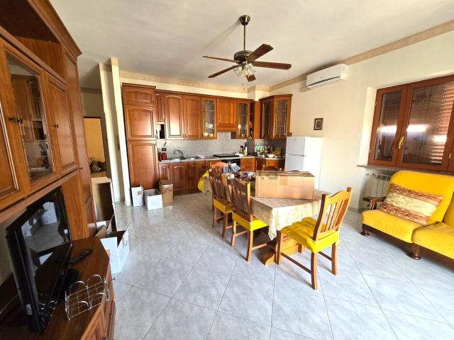 Appartamento in affitto a Quarto, Campania