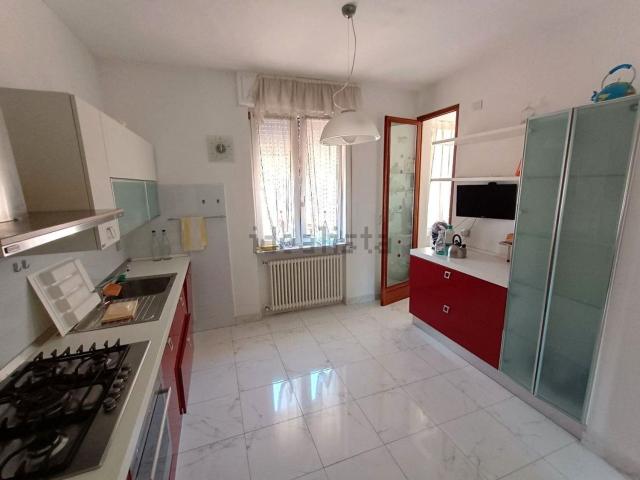 Appartamento in affitto a San Carlo, Marina Di Massa