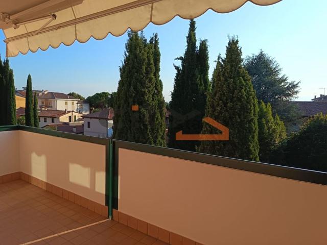 Appartamento in affitto a Pilastroni, Bassano Del Grappa