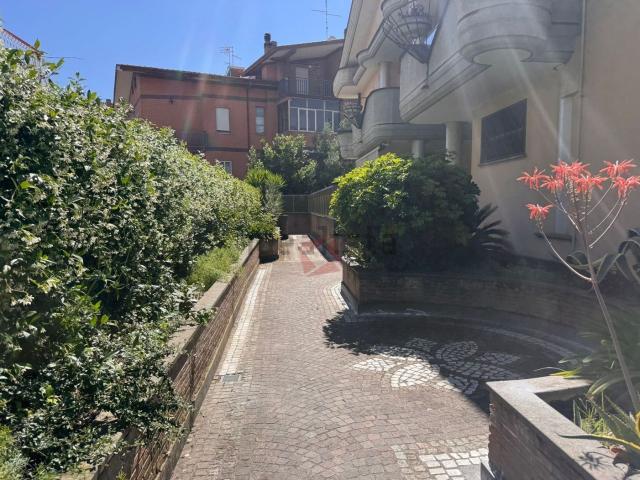 Appartamento in affitto a Finocchio, Roma Capitale