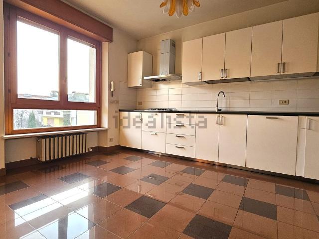 Appartamento in affitto a Paderno, Reana Del Roiale