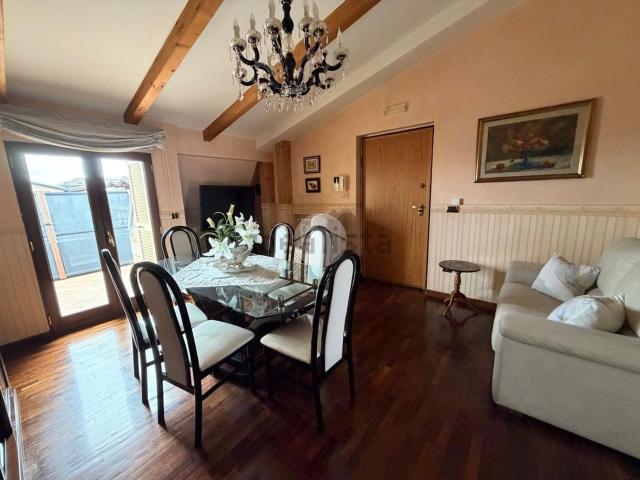 Appartamento in affitto a Mugnano Di Napoli, Campania