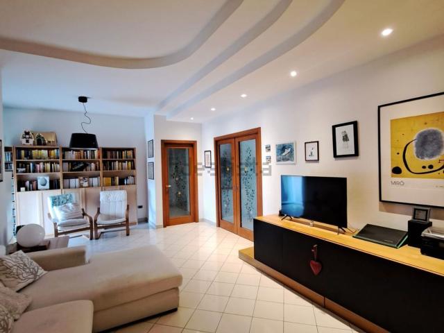 Appartamento in affitto a Loreto, Marche