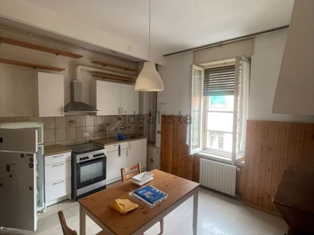 Appartamento in affitto a Sant'Erminio, Cenerente