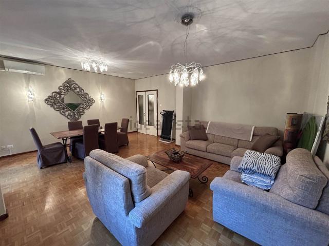 Appartamento in affitto a Barriera Vecchia-San Giacomo, Villa Opicina