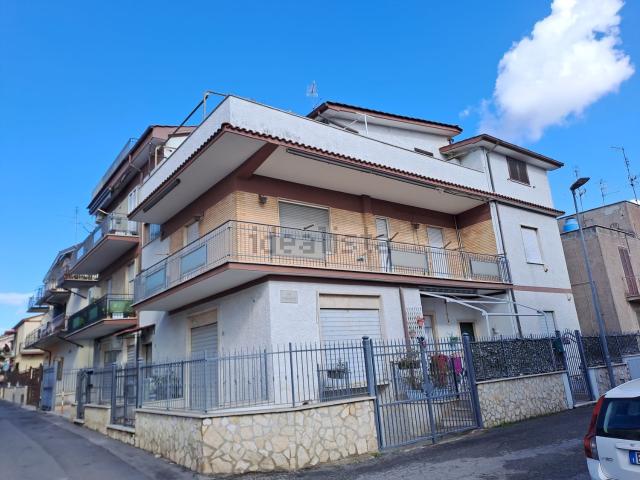Appartamento in affitto a Guidonia Montecelio, Roma Capitale