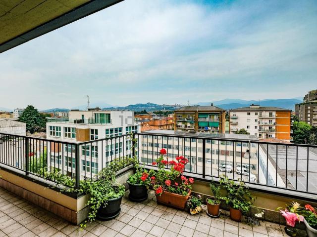 Appartamento in affitto a Bergamo, Lombardia