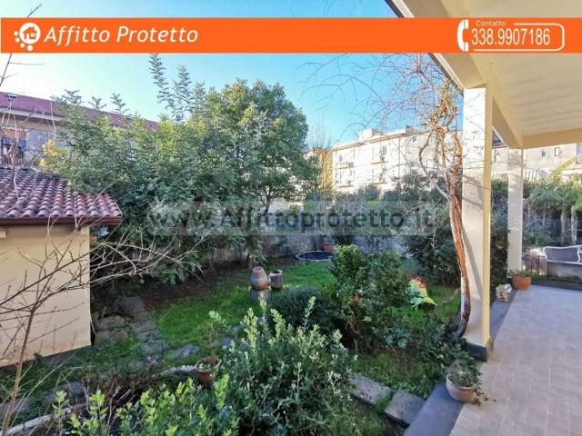 Appartamento in affitto a Scauri, Minturno