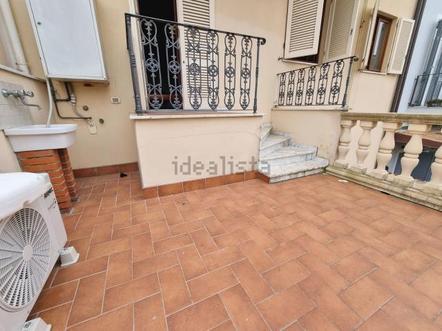 Appartamento in affitto a Viareggio