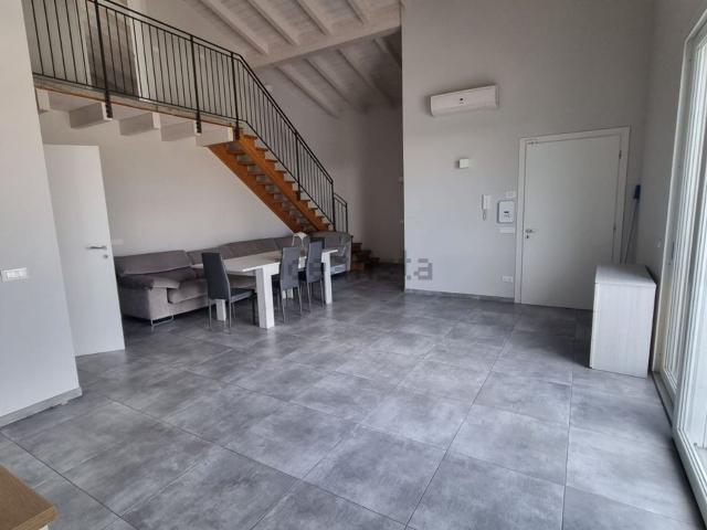 Appartamento in affitto a Unione dei comuni del Distretto Ceramico, Fiorano Modenese