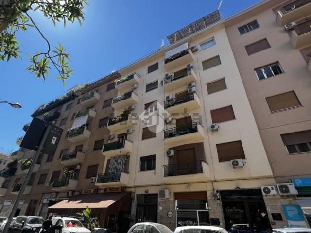 Appartamento in affitto a Quartiere Matteotti, Palermo