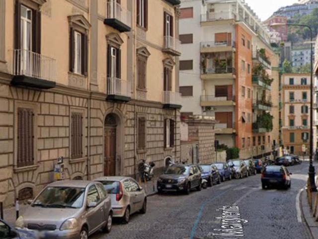 Appartamento in affitto a Municipalità 1, Campania