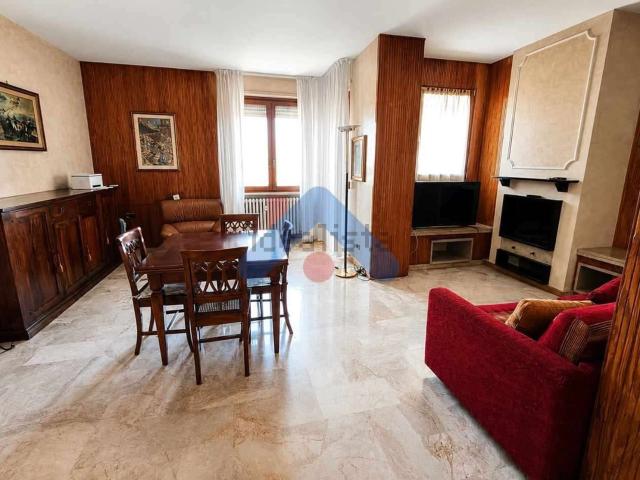 Appartamento in affitto a Borgo Venezia, Piemonte