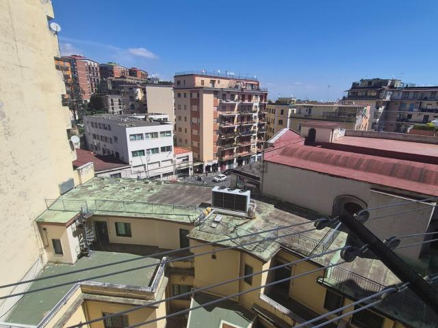 Appartamento in affitto a Municipalità 5, Campania