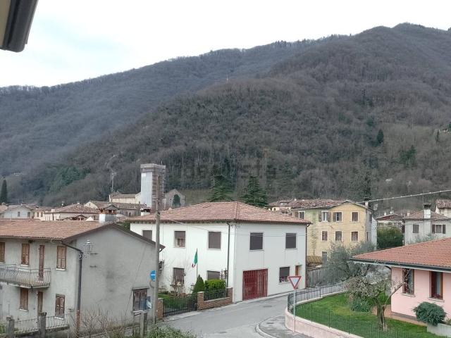 Appartamento in affitto a Follina, Veneto