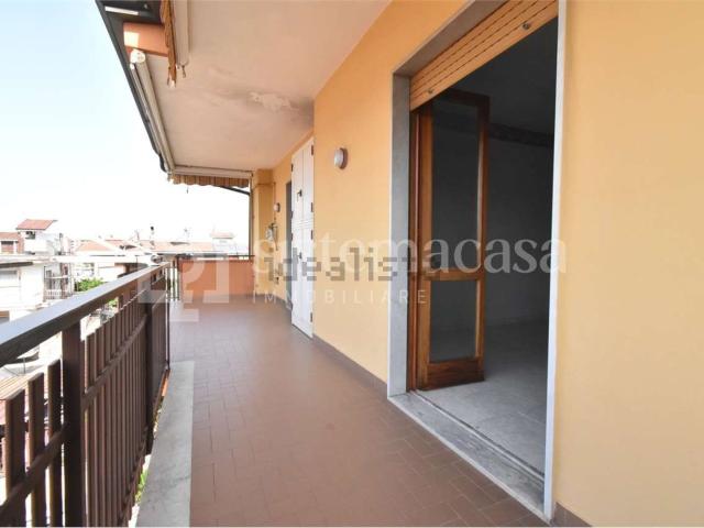 Appartamento in affitto a Castello Di Cisterna, Campania