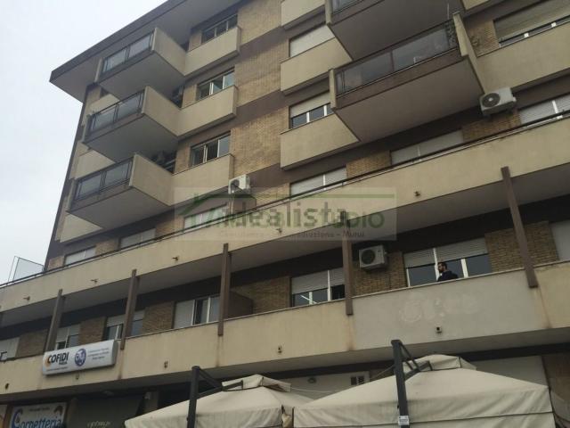 Appartamento in affitto a Municipio 2, Puglia