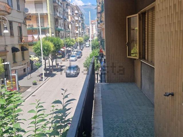 Appartamento in affitto a Salerno, Campania