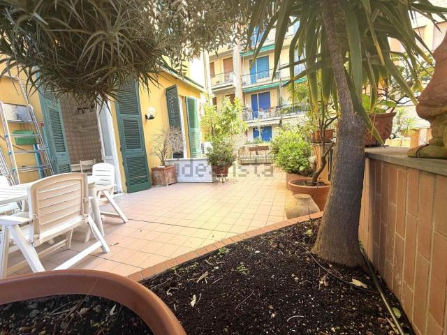 Appartamento in affitto a San Lorenzo Della Costa, Liguria