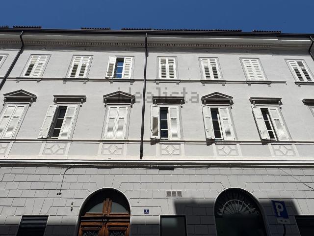 Appartamento in affitto a Città Nuova-Barriera Nuova-San Vito-Città Vecchia, Villa Opicina