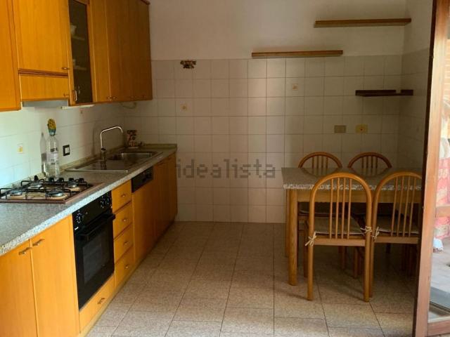 Appartamento in affitto a Crocetta, Modena