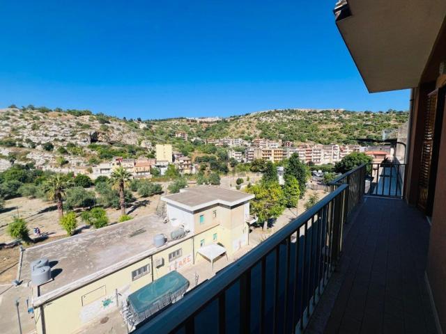 Appartamento in affitto a Modica Alta, Marina Di Modica
