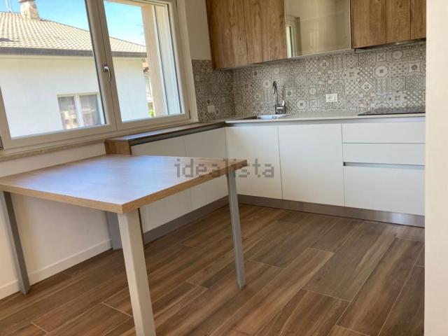 Appartamento in affitto a Paderno, Reana Del Roiale