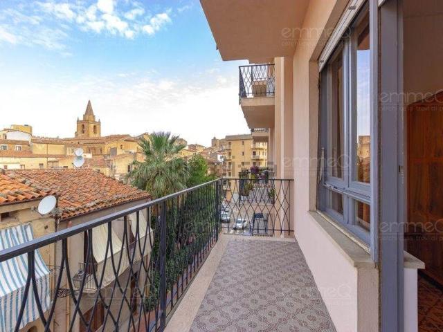 Appartamento in affitto a Castelbuono, Sicilia