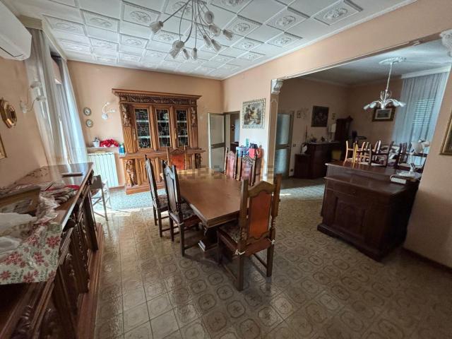 Appartamento in affitto a Unione dei comuni del Distretto Ceramico, Sassuolo