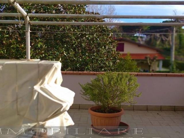 Appartamento in affitto a Marina Di Massa, Toscana