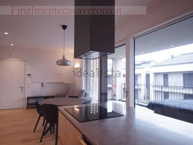 Appartamento in affitto a Peschiera Del Garda, Veneto