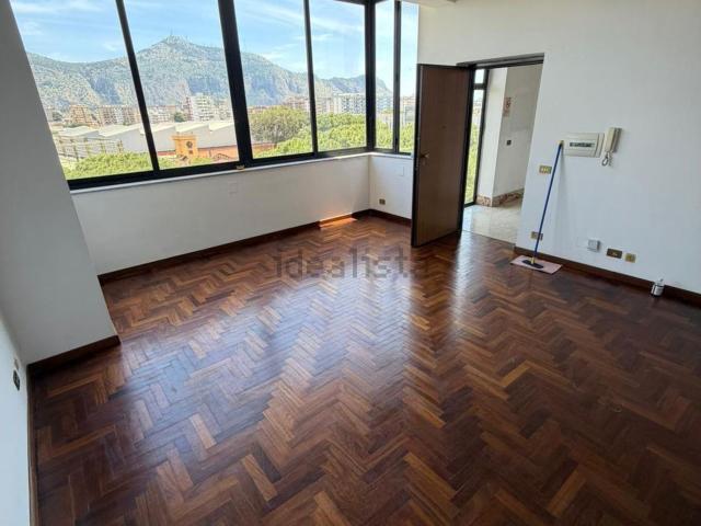 Appartamento in affitto a VI Circoscrizione, Palermo