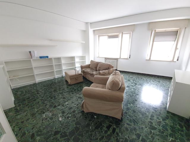 Appartamento in affitto a Legnago, Veneto