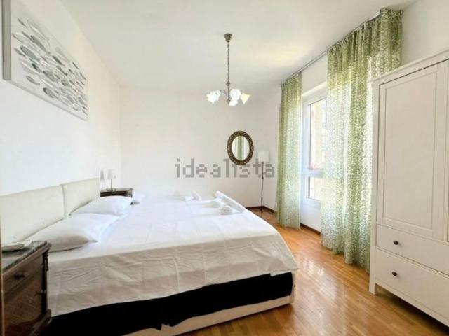 Appartamento in affitto a Municipio 9, Milano