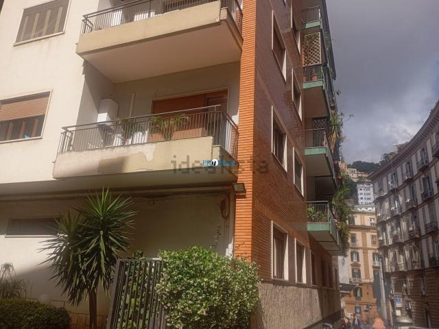 Appartamento in affitto a Municipalità 1, Campania