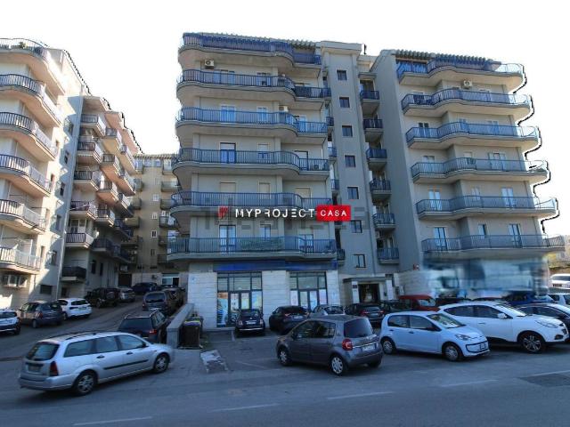 Appartamento in affitto a Puglia, Taranto