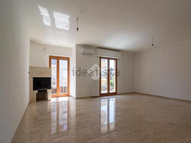 Appartamento in affitto a Puglia, Bari
