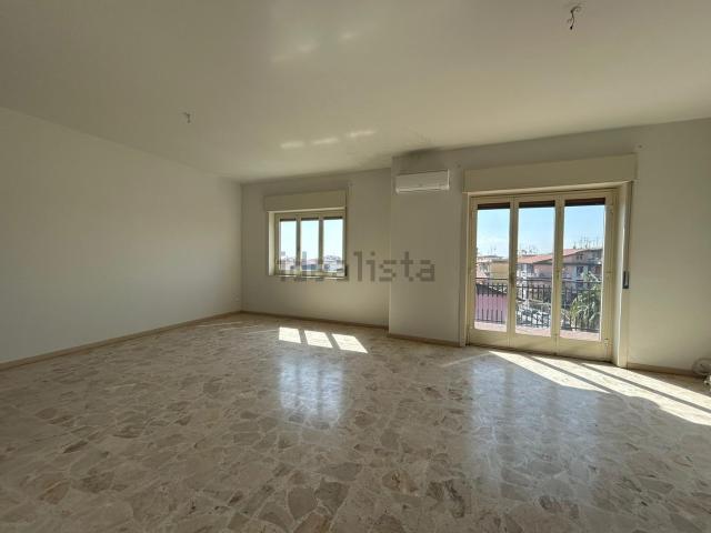 Appartamento in affitto a Sant'Agata li Battiati, Catania