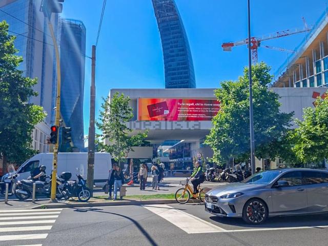 Appartamento in affitto a Municipio 8 di Milano, Milano