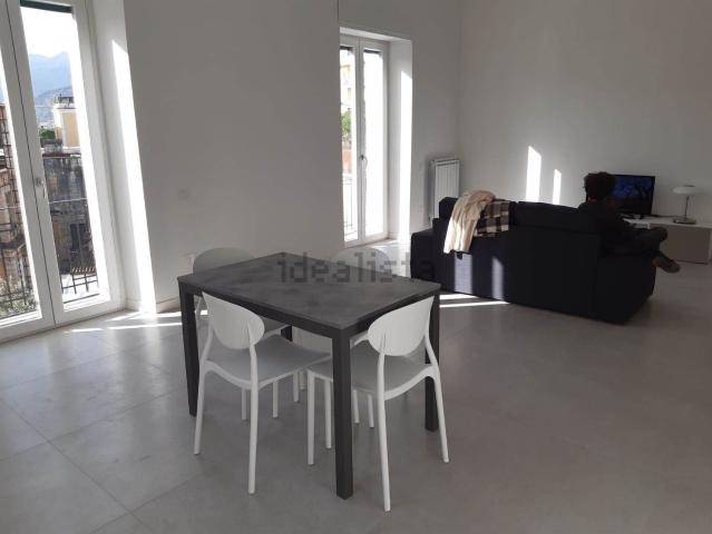 Appartamento in affitto a Salerno, Campania