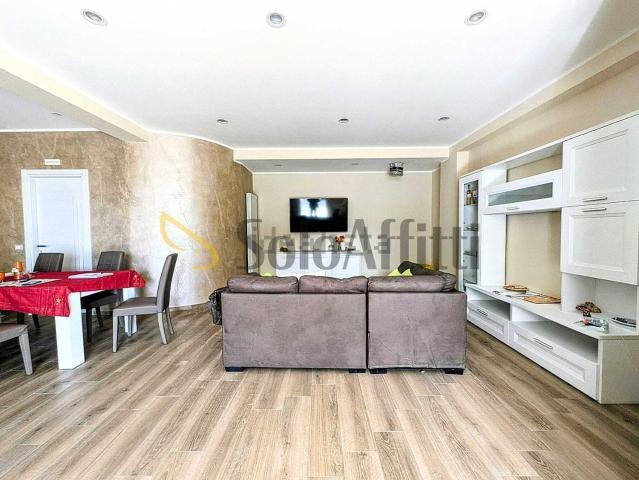 Appartamento in affitto a Aci Sant'antonio, Sicilia