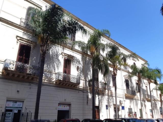 Appartamento in affitto a Centro, Puglia