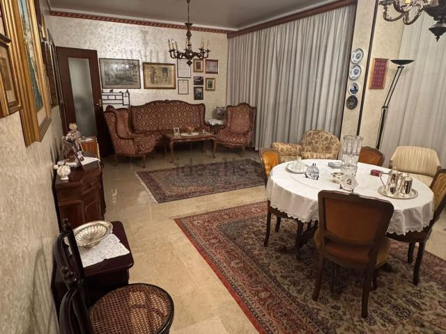 Appartamento in affitto a VI Circoscrizione, Palermo