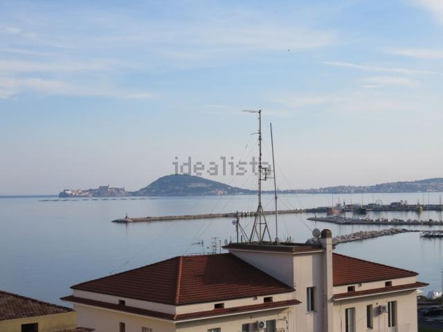 Attico in affitto a Mola, Formia