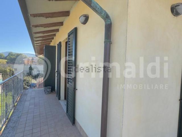 Appartamento in affitto a Bettona, Perugia